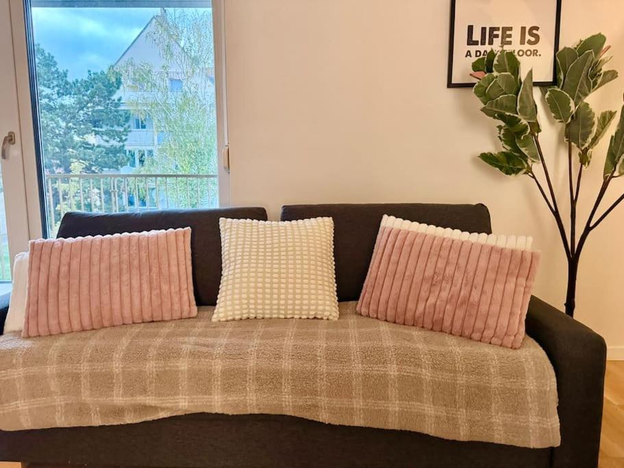 Moderne Mit Balkon - Naehe Shopping Sued